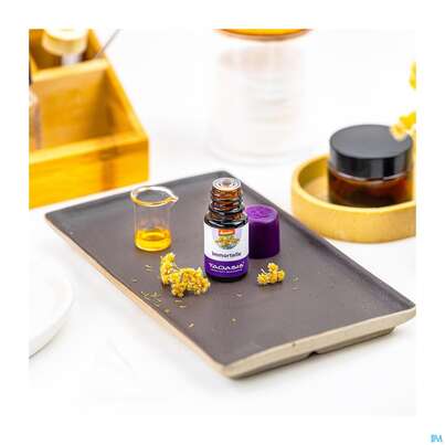 Sie sehen eine Packung Aetherische Oele Taoasis Bio Immortelle 5ml, Produktbild: 05 Aetherische Oele Taoasis Bio Immortelle 5ml, A-Nr.: 3494942 - 05